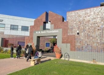 CDU students walking to class outside the Keck building.