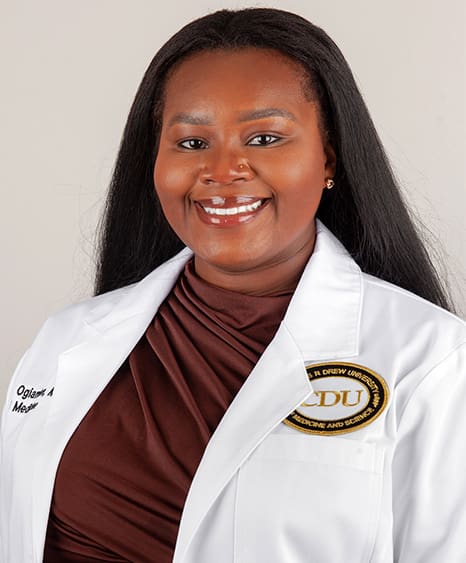 Osariemen Ogiamien, MD