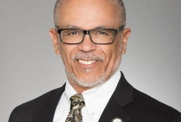 Dr.-David-M.-Carlisle