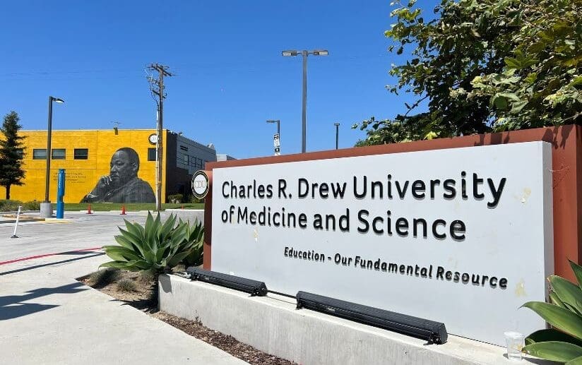 Grand entrance sign