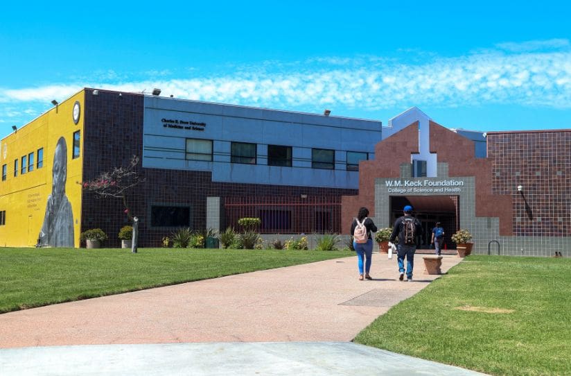Keck-Building-and-students-walking